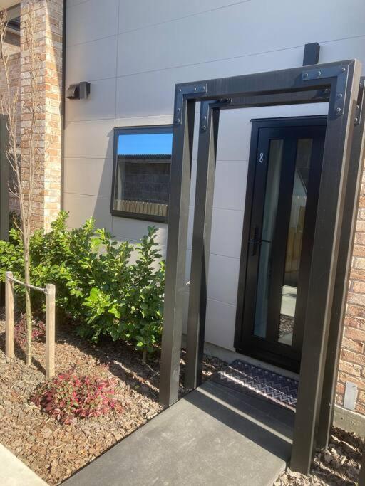 Cheerful 2 Bedroom Townhouse In Addington! Christchurch Exterior photo